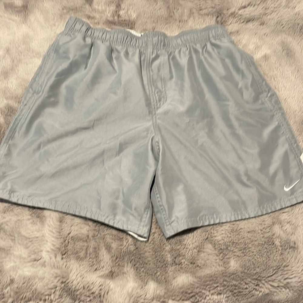 Nike retro swim shorts size (M). Excellent condition!